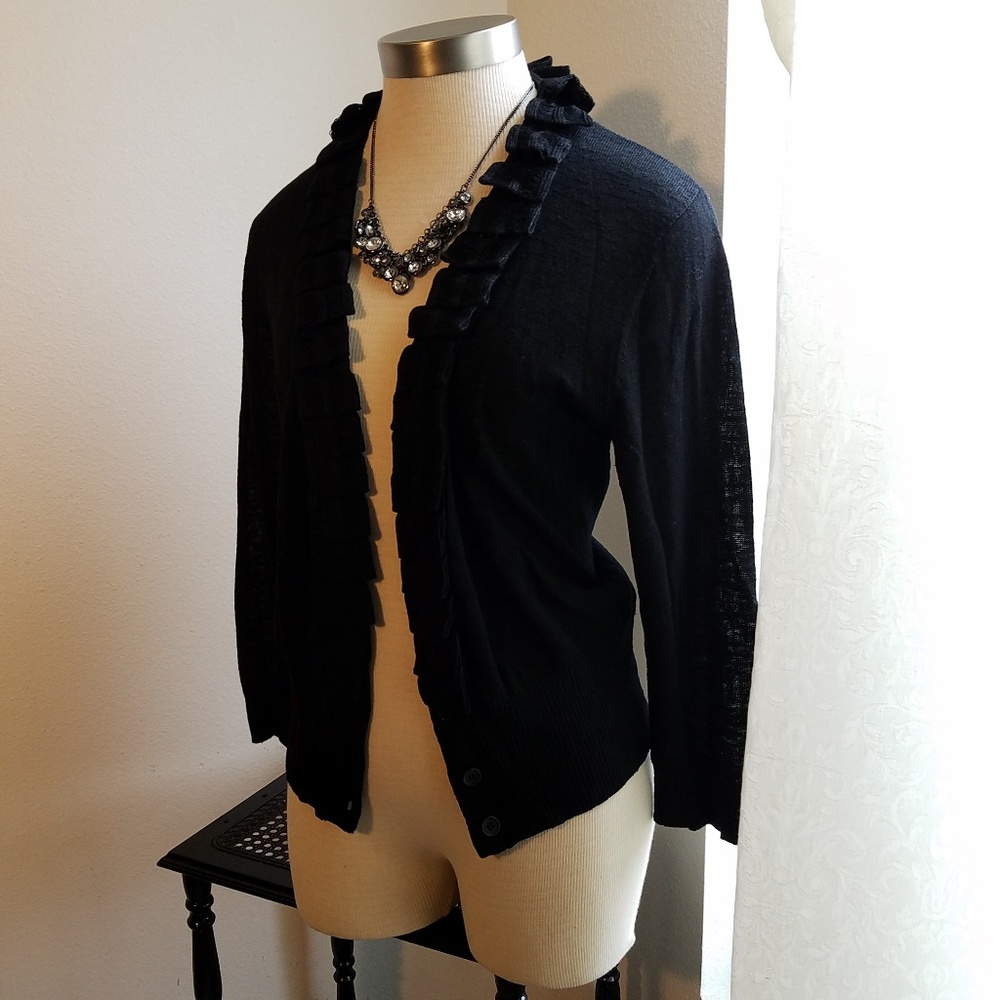 JONES NEW YORK.GORGEOUS RUFFLED CARDIGAN - Picture 1 of 5